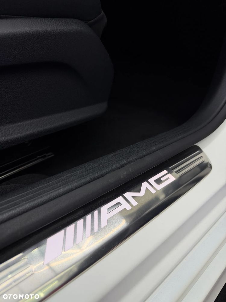 Mercedes-Benz AMG GT 43 4-Matic+ - 14