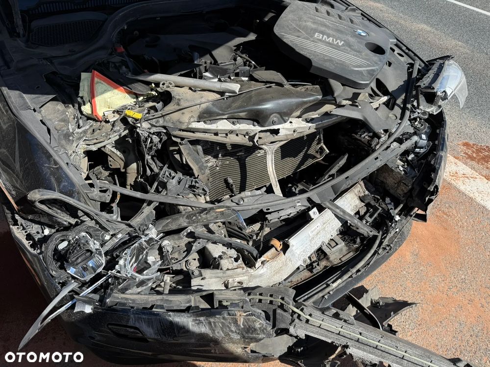 BMW Seria 5 520d xDrive Luxury Line sport - 8