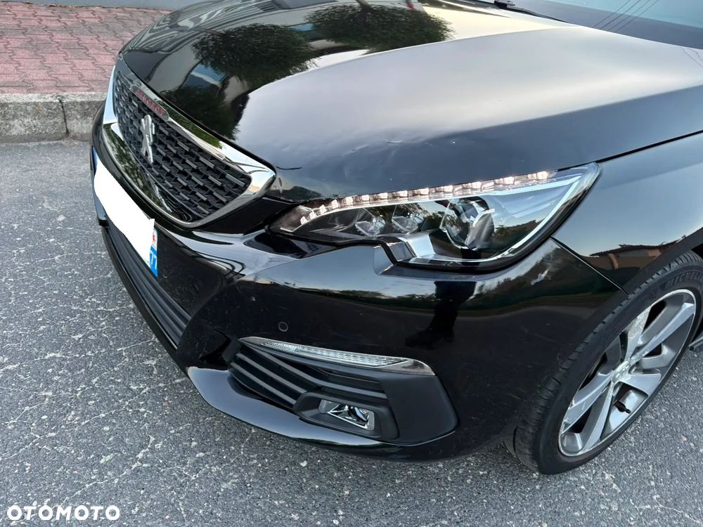 Peugeot 308 PureTech 130 GPF EAT8 Stop & Start GT Pack - 29