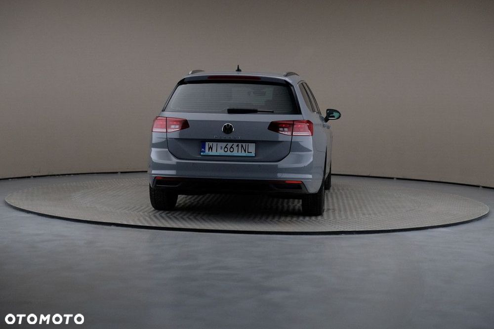 Volkswagen Passat Variant - 5