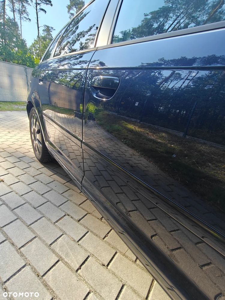 Audi A3 Sportback 2.0 TDI DPF quattro Ambition - 5