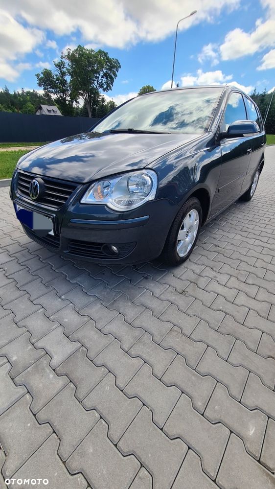 Volkswagen Polo - 1