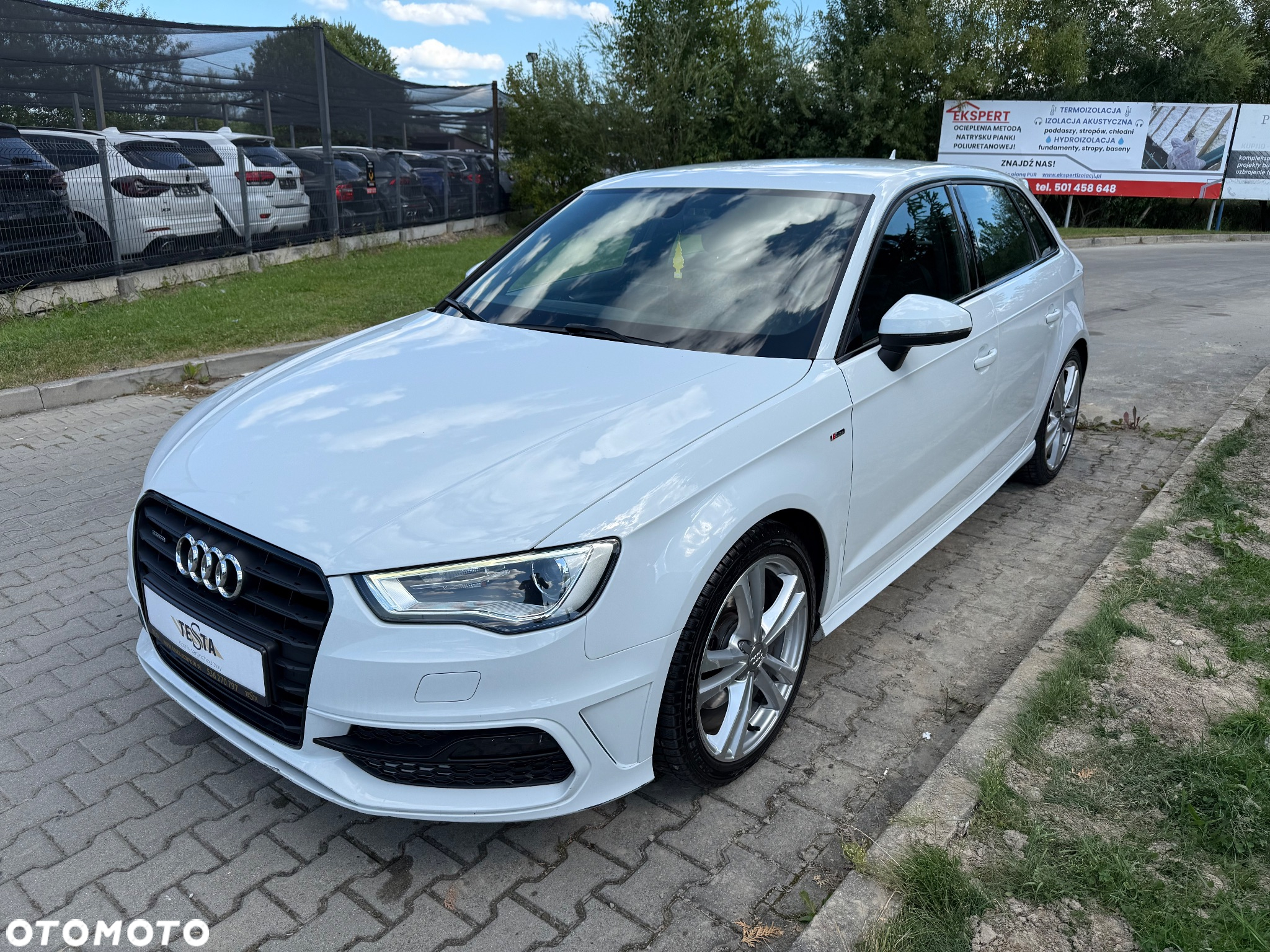 Audi A3 Sportback 2.0 TDI (clean diesel) quattro S tronic S line Sportpaket - 4