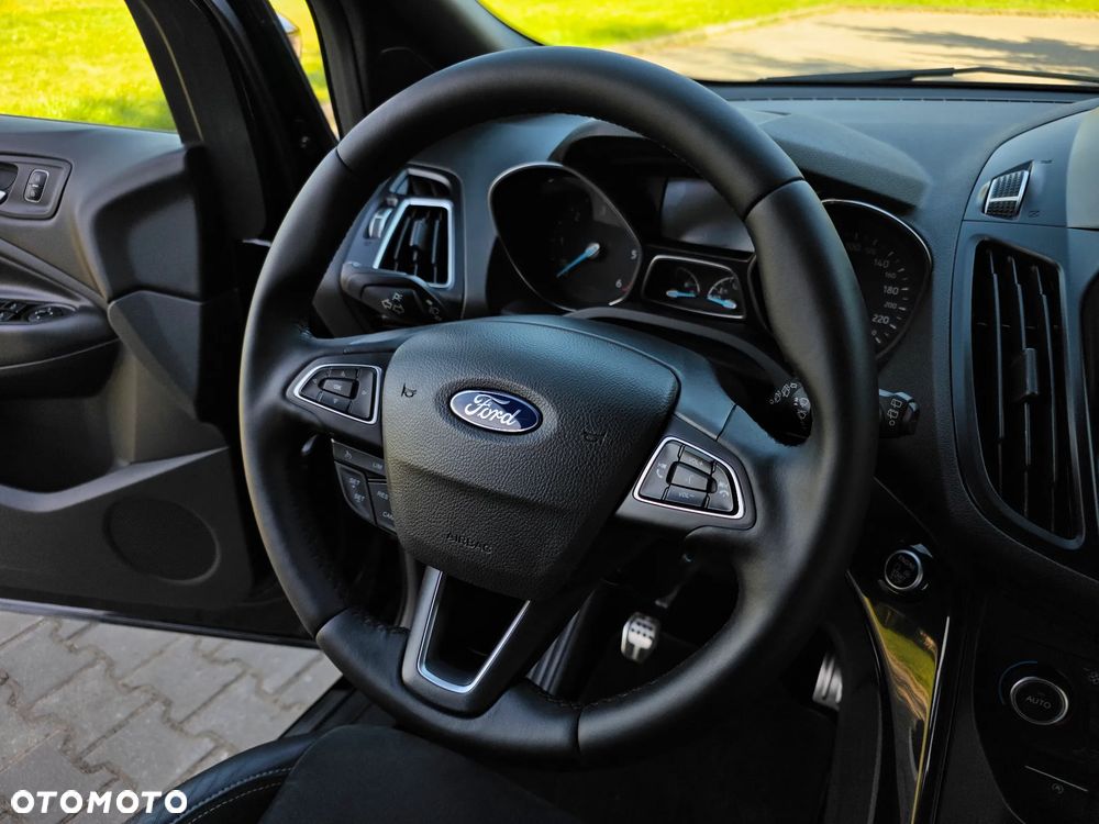 Ford Kuga 2.0 TDCi AWD ST-Line Black - 23