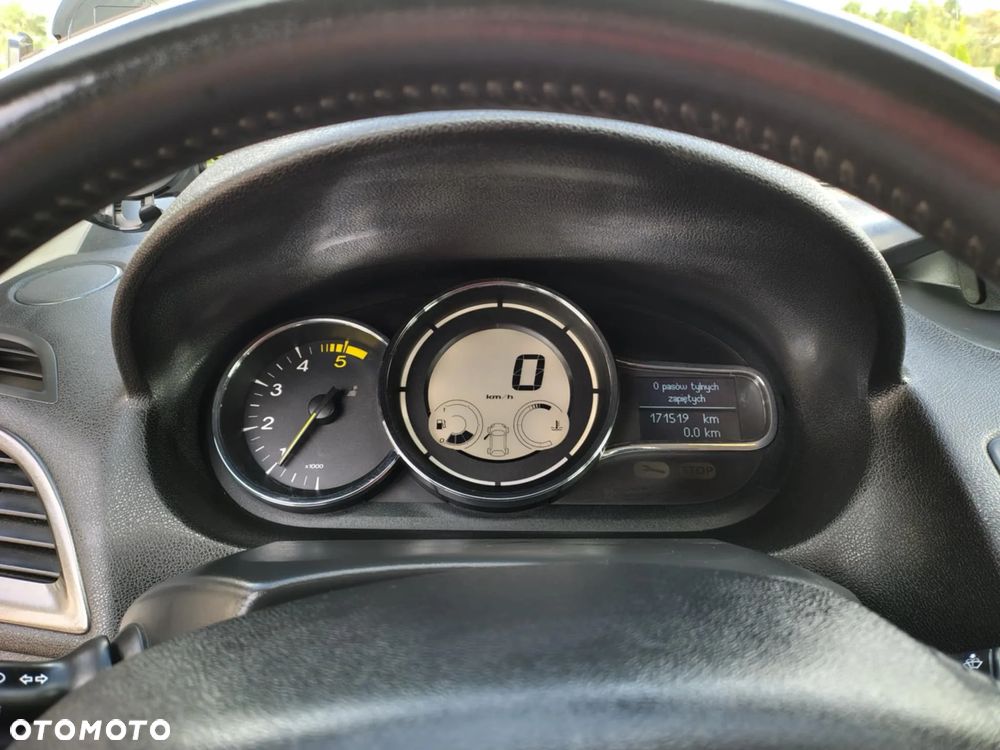 Renault Megane - 9