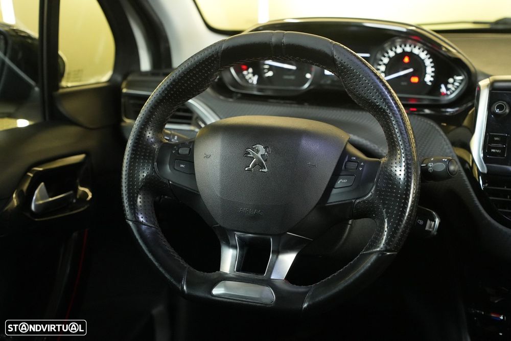 Peugeot 208 1.5 BlueHDi GT Line - 15
