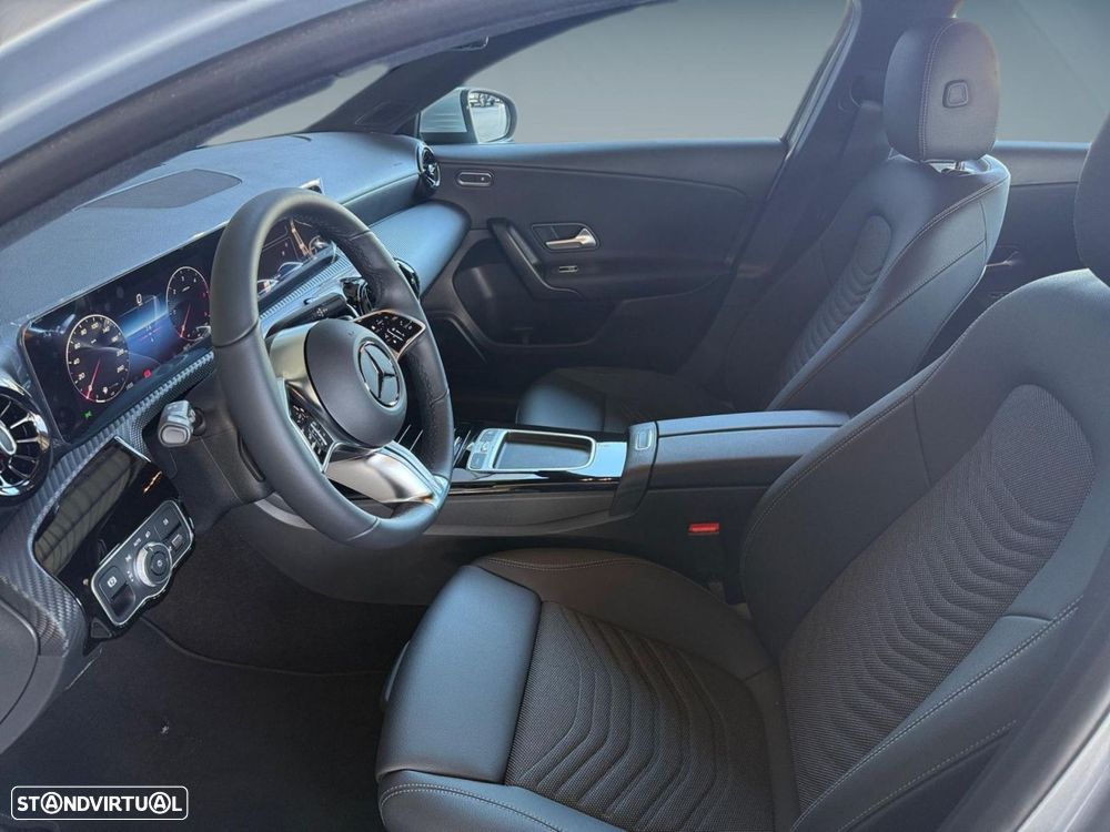 Mercedes-Benz A 180 d - 11