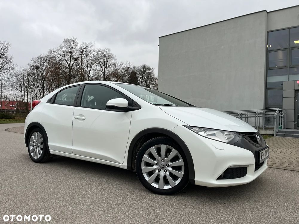 Honda Civic 1.8 i-VTEC Executive - 1
