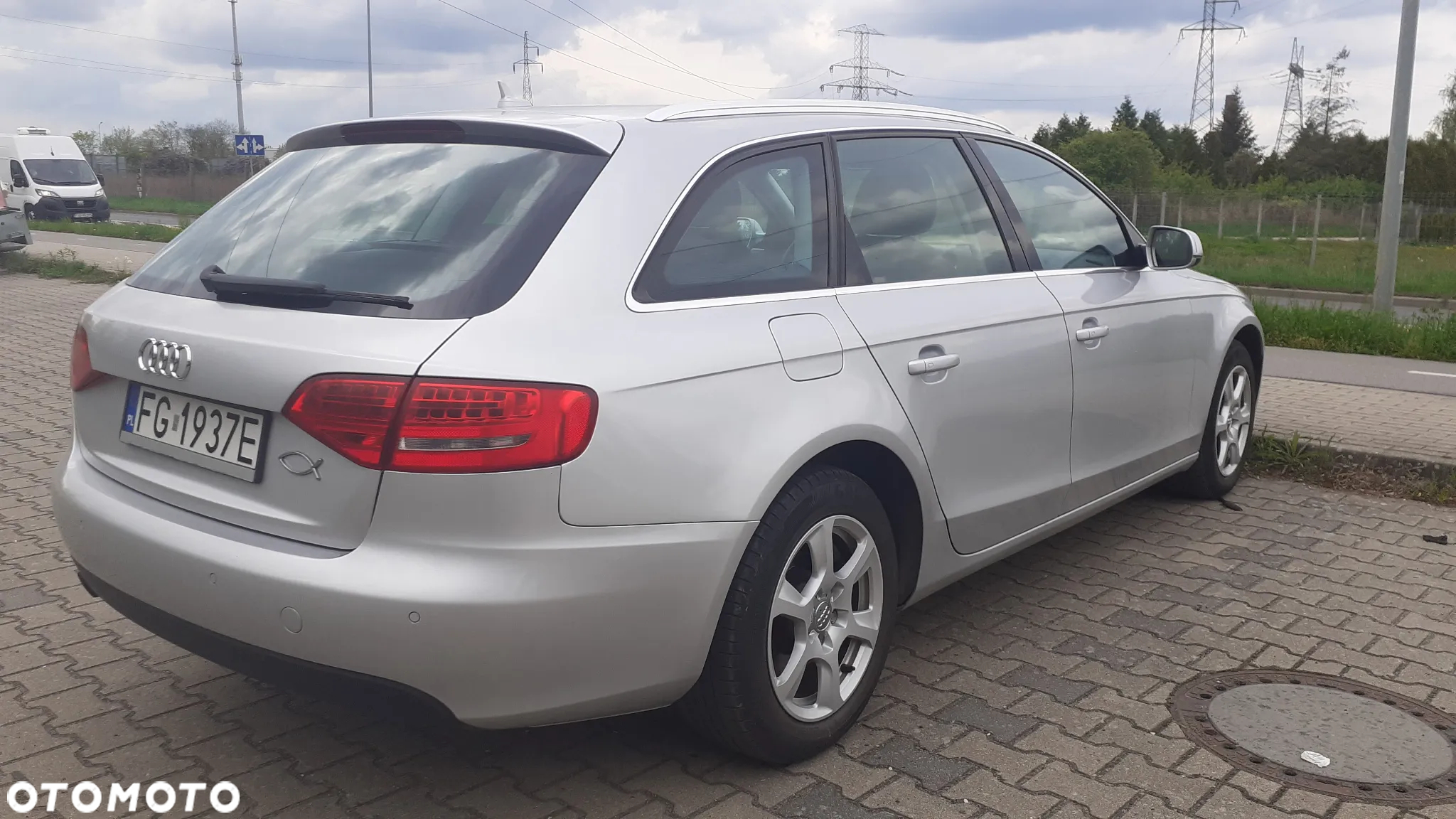 Audi A4 Avant - 6