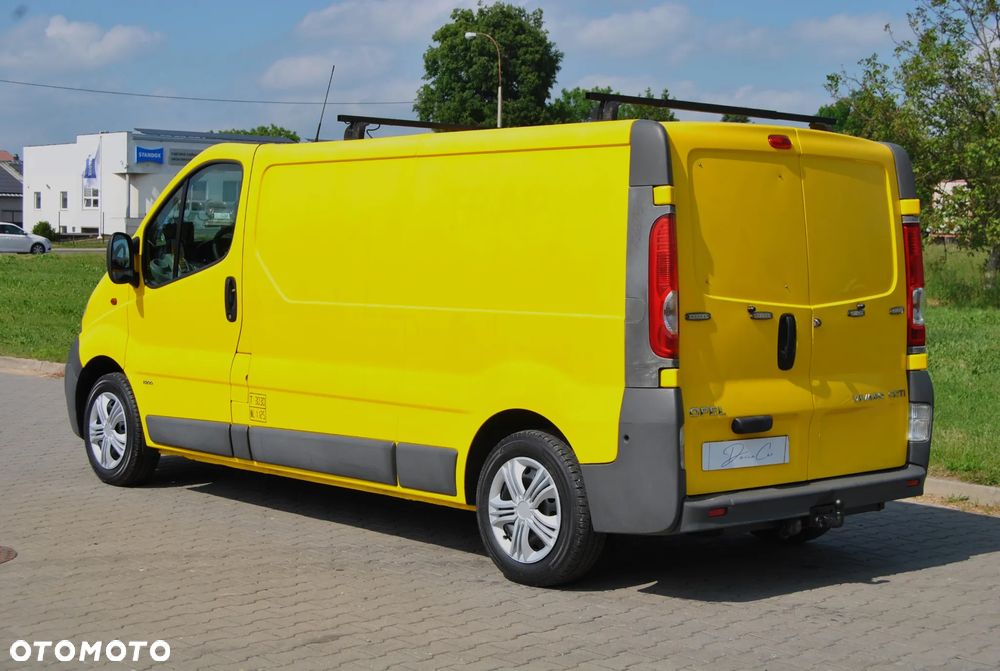 Opel Vivaro - 4