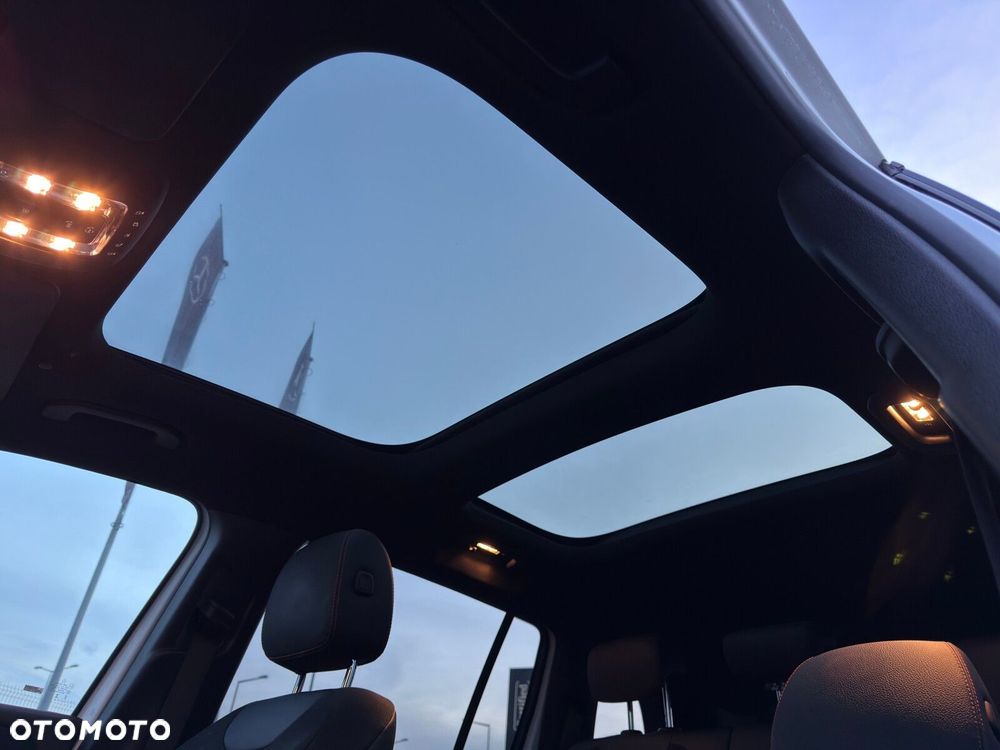 Mercedes-Benz GLB - 20