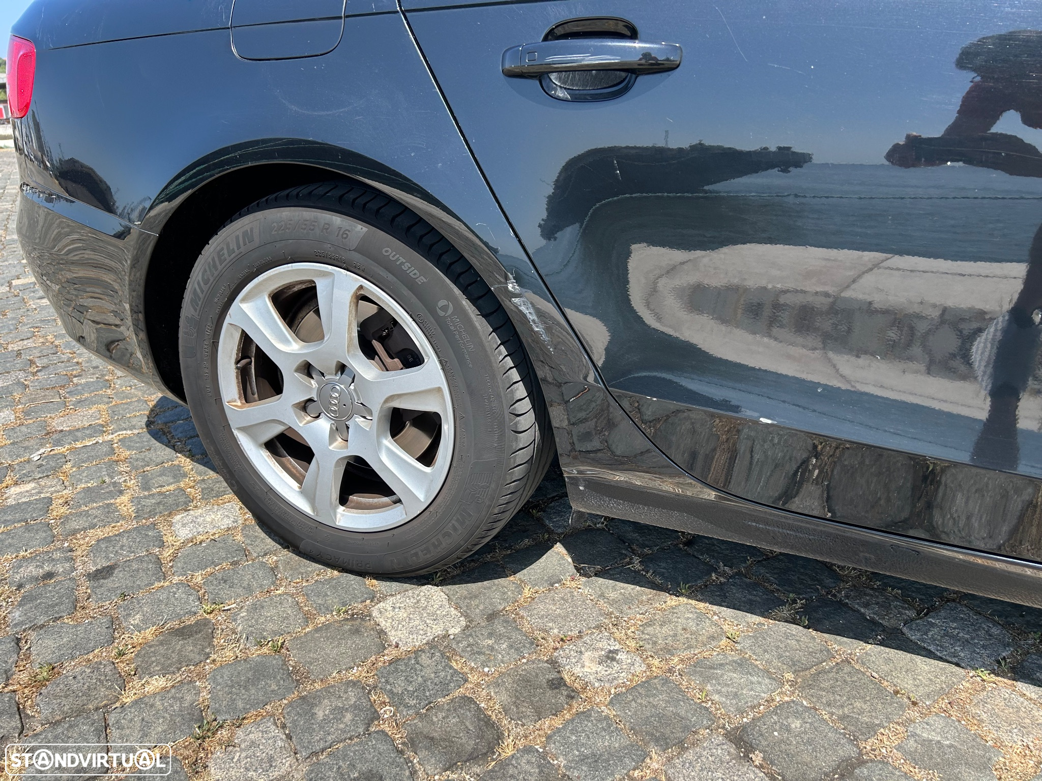 Audi A4 Avant 2.0 TDI Advance - 7