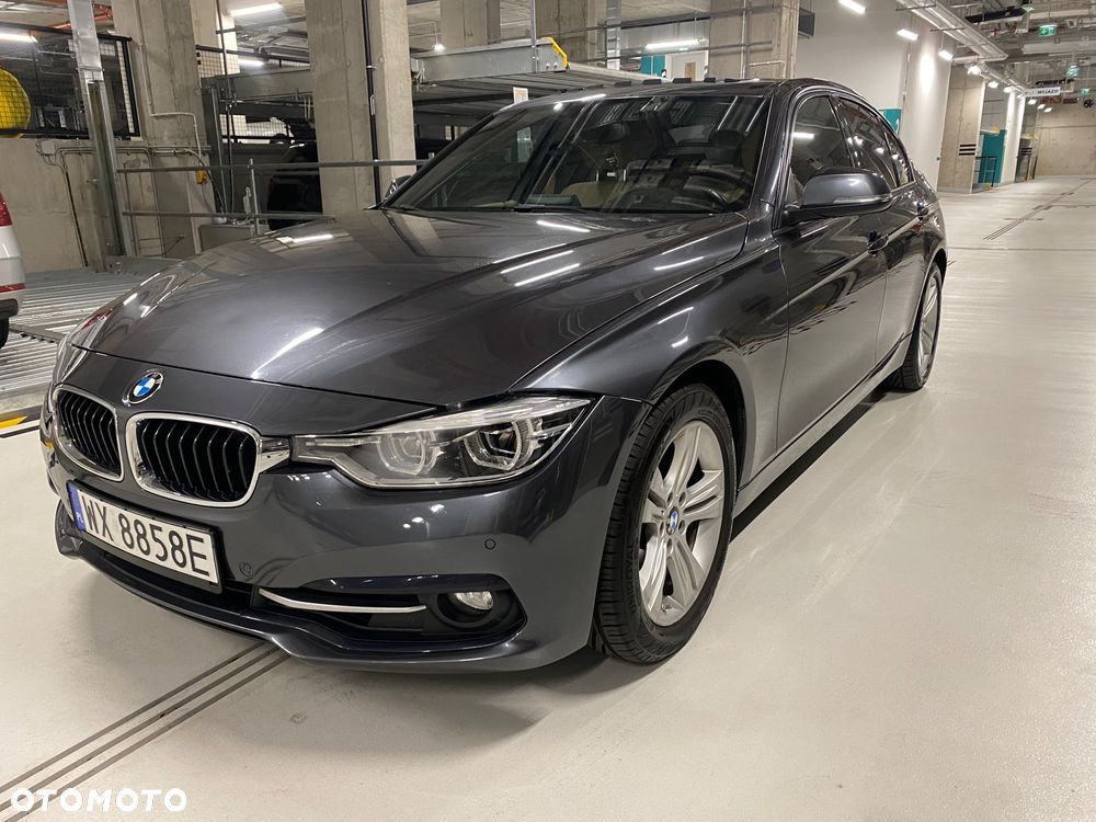 BMW Seria 3 328i Sport Line - 9