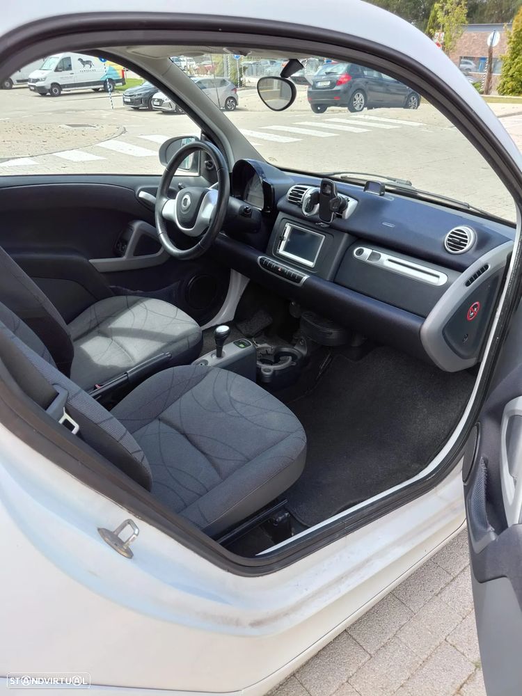 Smart ForTwo Coupé 1.0 mhd Passion 71 Softouch - 6