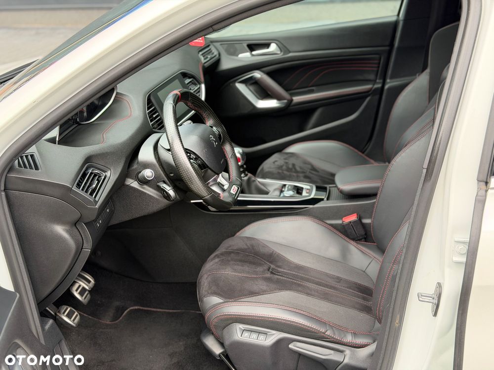 Peugeot 308 GTi by Sport - 30