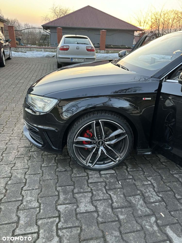 Audi A3 Sportback 2.0 TDI (clean diesel) quattro S tronic S line Sportpaket - 32