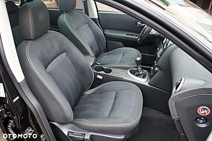 Nissan Qashqai+2 2.0 360 - 19