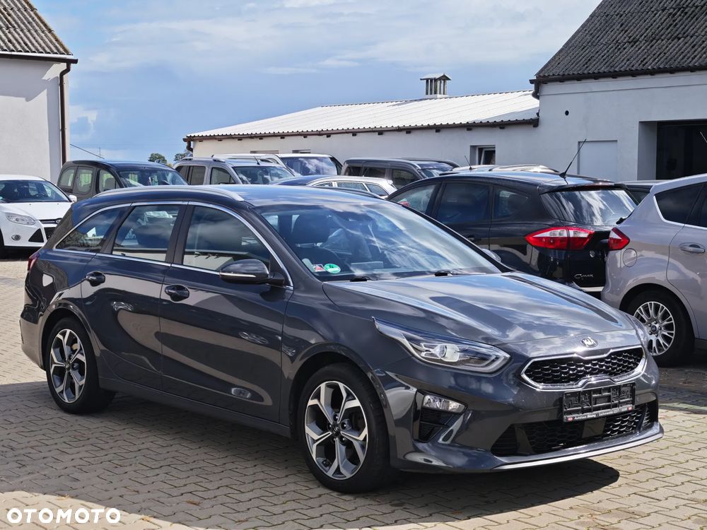 Kia Ceed 1.4 T-GDI OPF Platinum Edition - 9