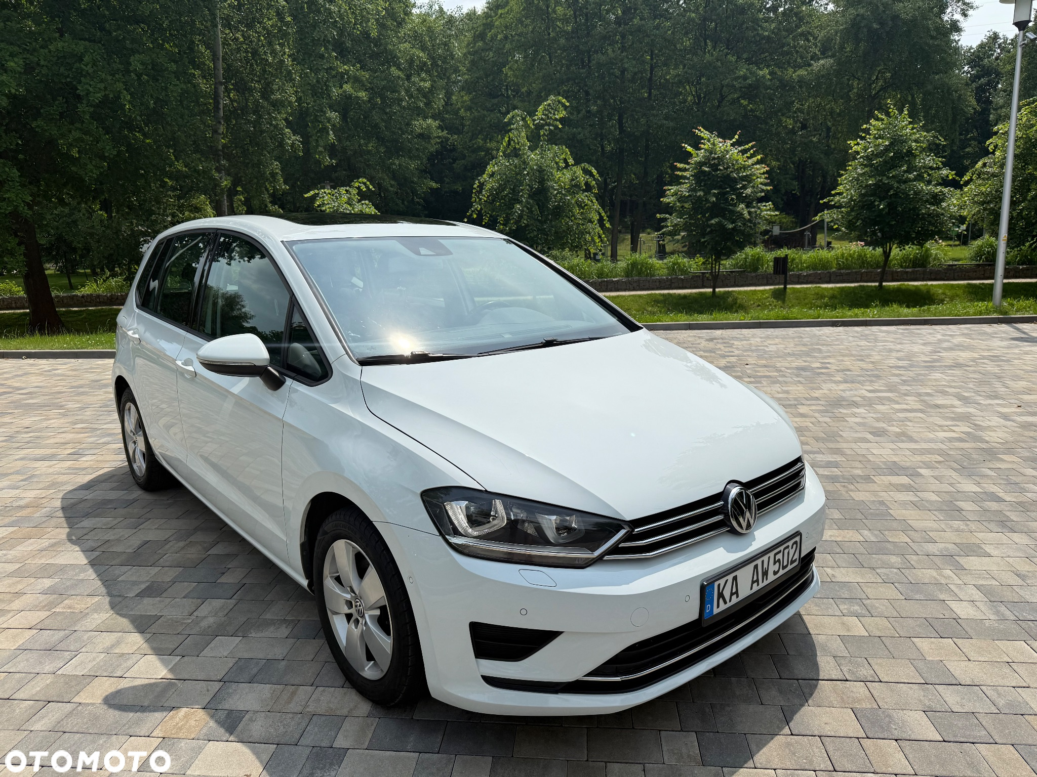 Volkswagen Golf Sportsvan 1.2 TSI (BlueMotion Technology) DSG Comfortline - 28