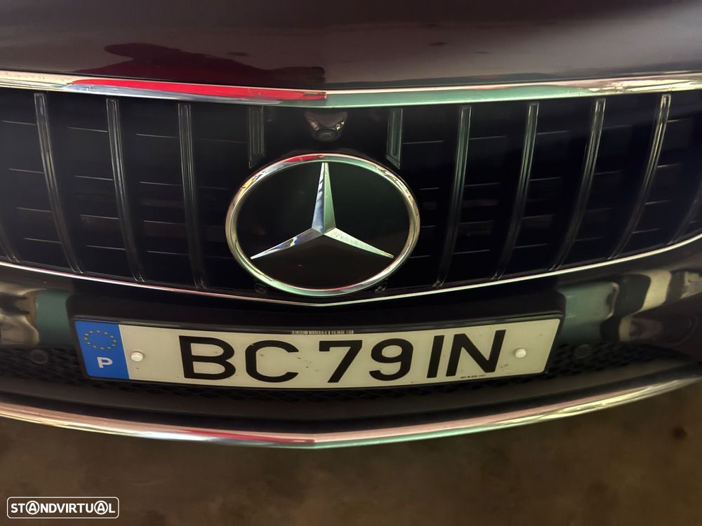 Mercedes-Benz E 300 de 9G-TRONIC AMG Line - 4