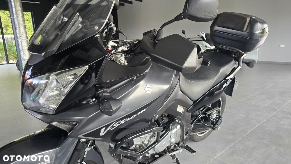 Suzuki V-STROM - 3