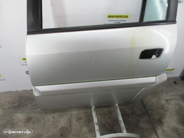 Porta Tras Esq Opel Zafira A Veículo Multiuso (T98) - 2