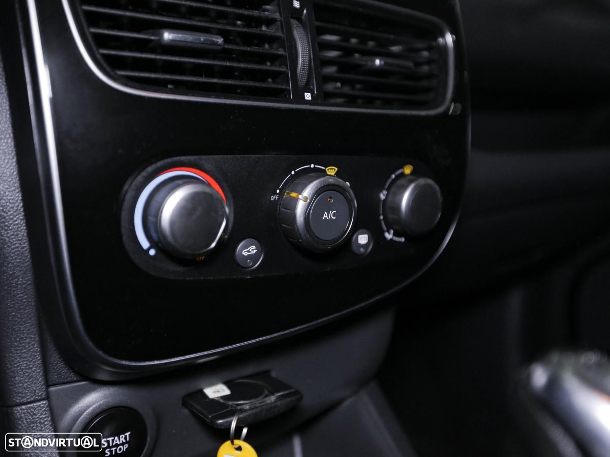 Renault Clio Sport Tourer 1.5 dCi Limited - 18