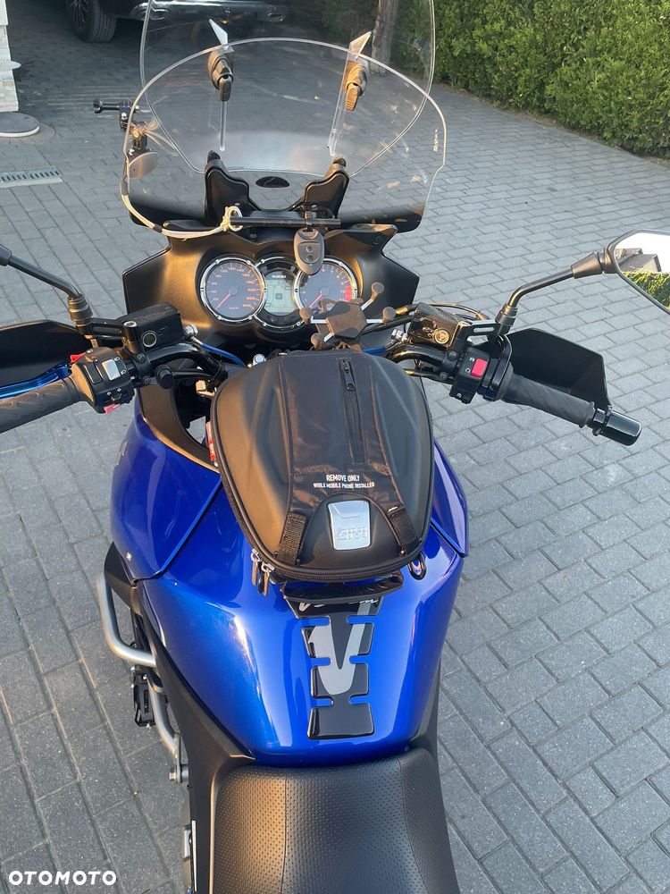 Suzuki V-STROM - 11