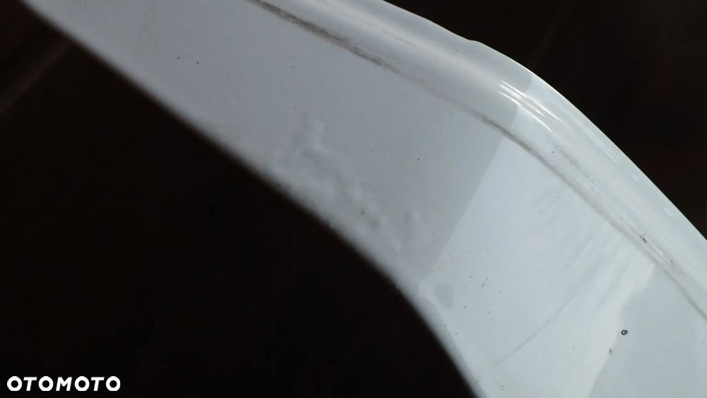 Maska silnika Jeep Cherokee KL - 17