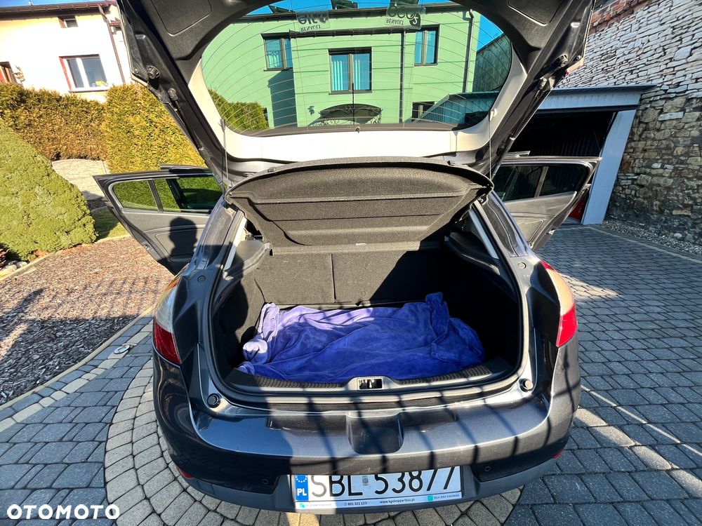 Renault Megane ENERGY TCe 115 Start & Stop Bose Edition - 13
