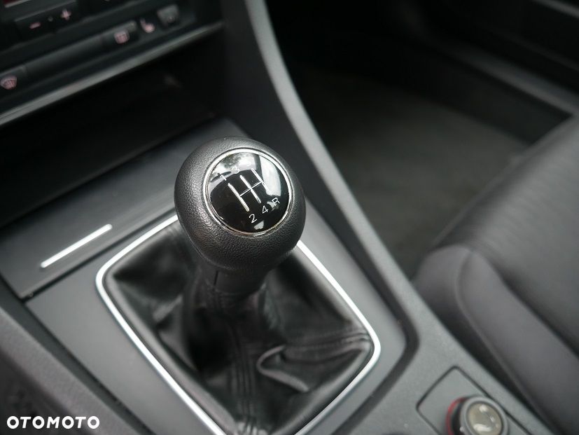 Audi A4 Limousine - 18