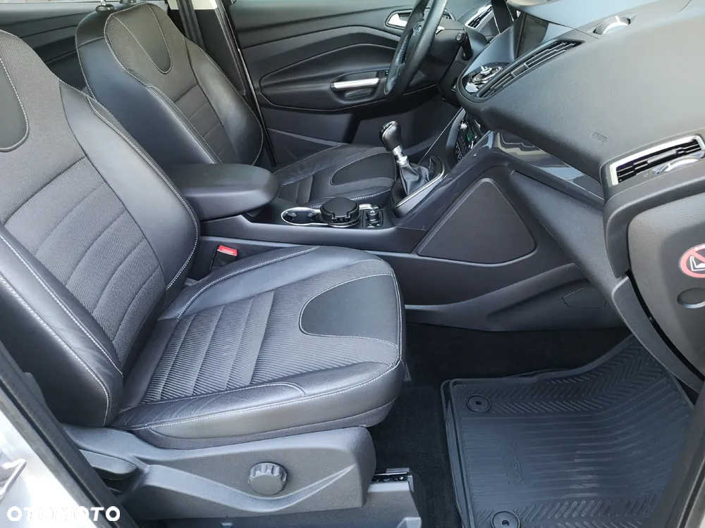 Ford Kuga 2.0 TDCi 4WD Titanium - 31