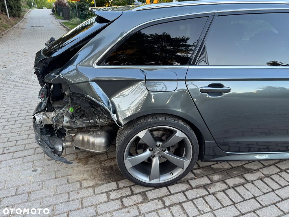 Audi A6 Avant 3.0 TDI S tronic - 13
