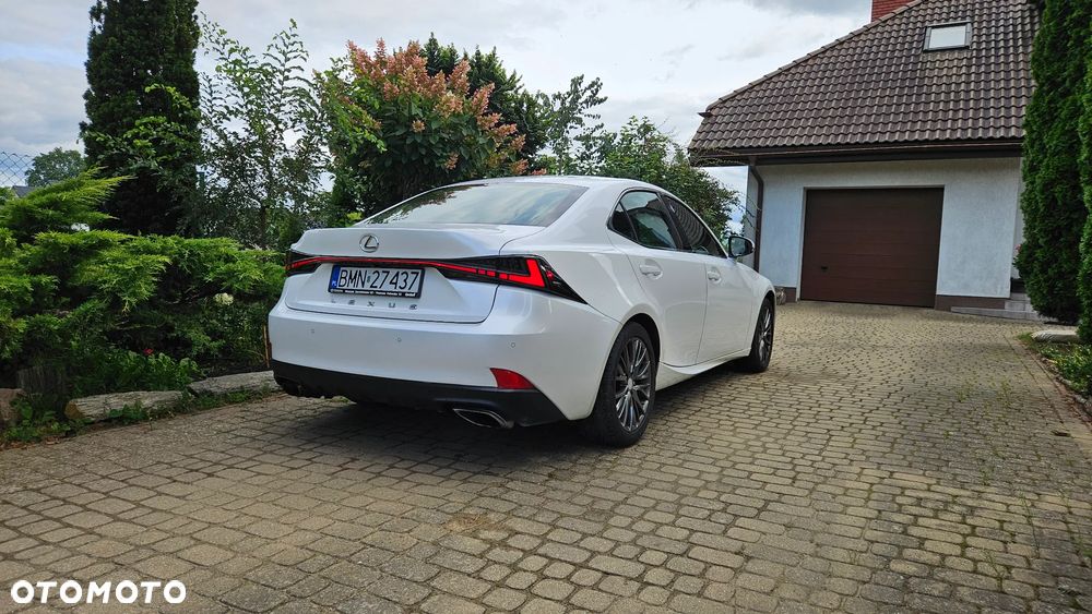 Lexus IS 200t Elegance - 24