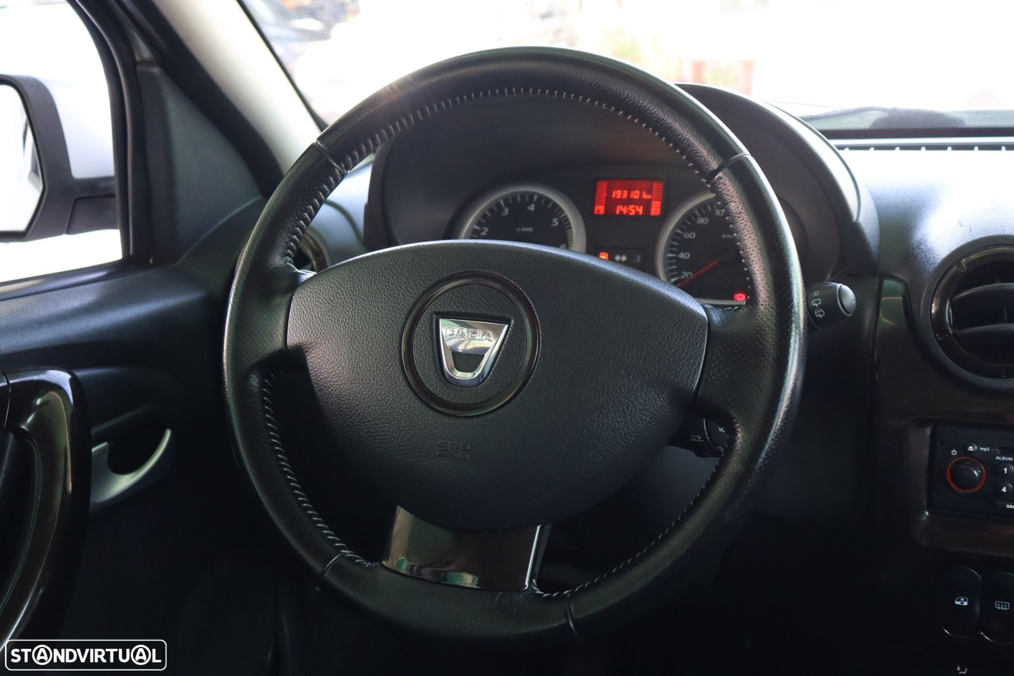Dacia Duster 1.5 dCi Prestige - 11