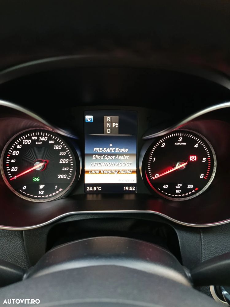 Mercedes-Benz C - 21
