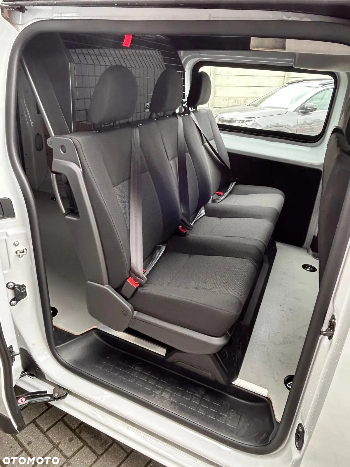 Opel Vivaro - 7
