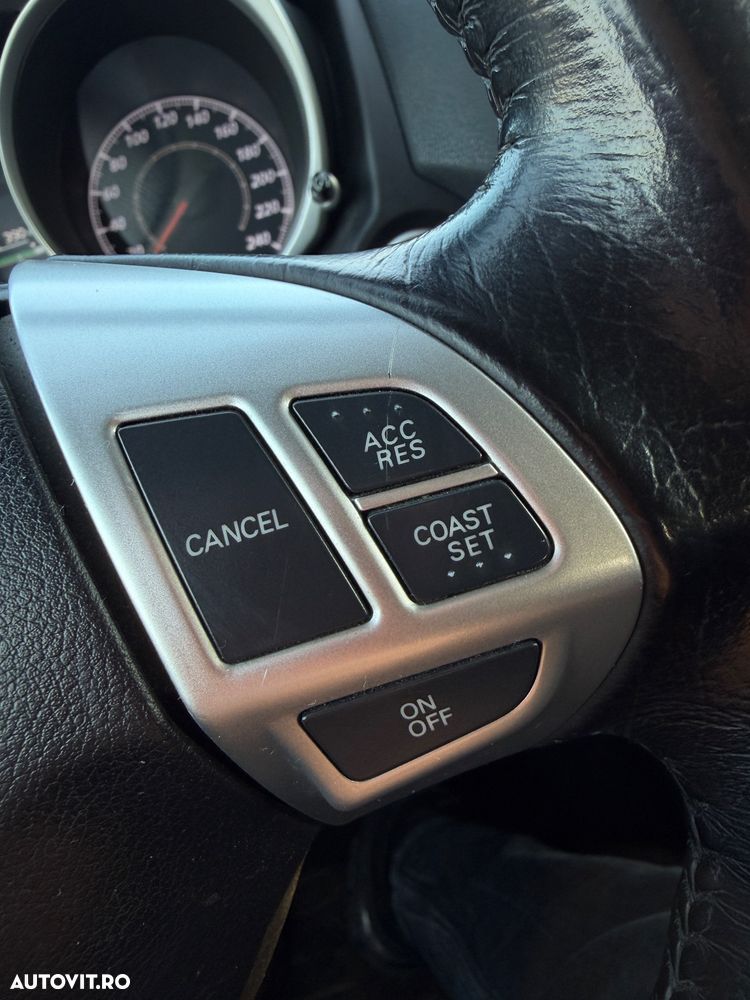 Mitsubishi ASX 1.8 DID 4WD Instyle U06 - 23