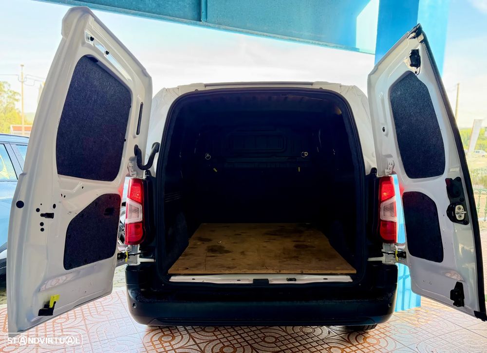 Fiat Doblo 1.5 BlueHDi L2H1 102Cv | 3 LUG | IVA DEDUTÍVEL - 21