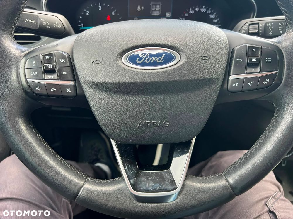 Ford Focus 2.0 EcoBlue STart-Stopp-System TITANIUM - 15