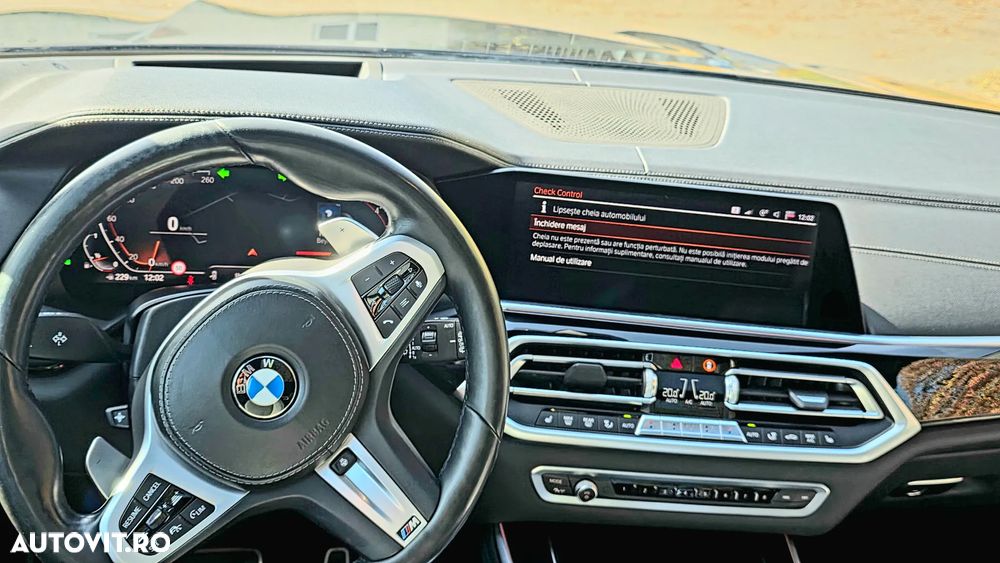 BMW X5 xDrive40i - 7