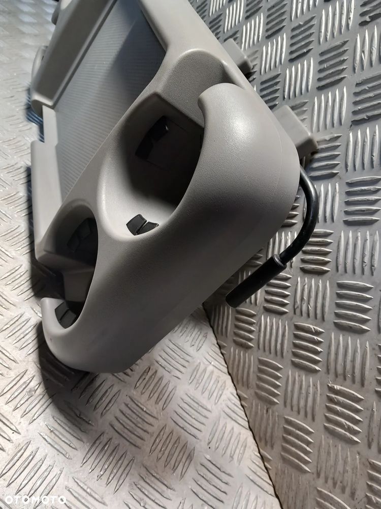 KIA CARNIVAL UCHWYT NA NAPOJE CUP HOLDER STOLIK PÓŁKA - 6