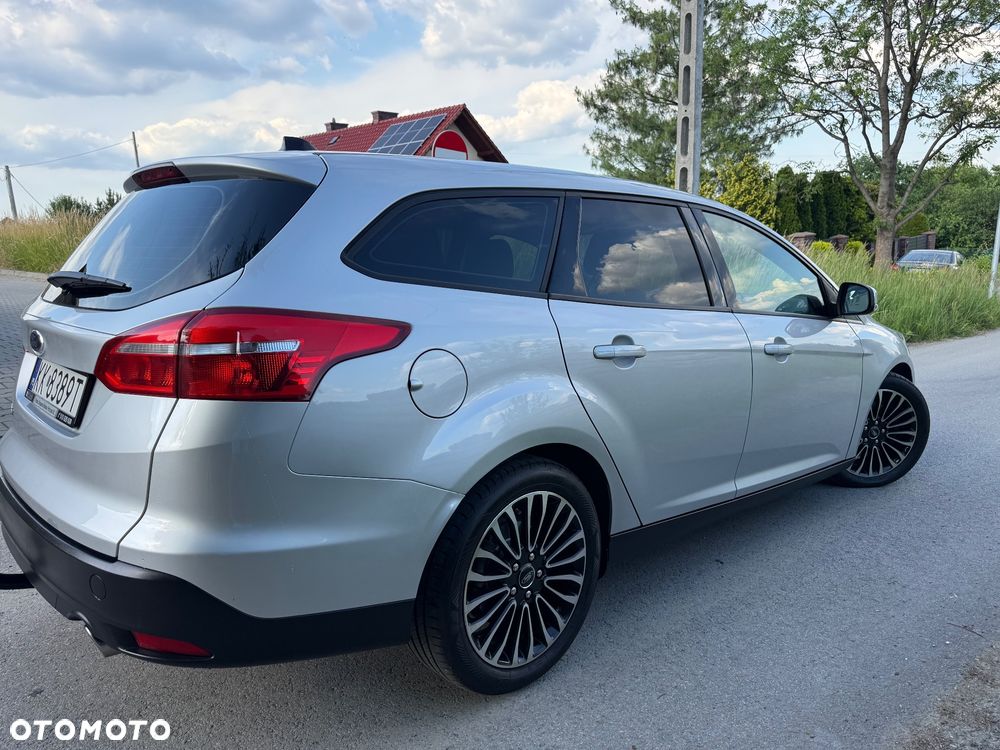 Ford Focus 2.0 EcoBlue Titanium X - 3