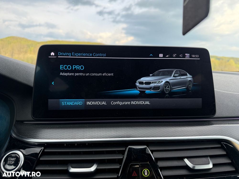 BMW Seria 5 530i Aut. M Sport Edition - 11