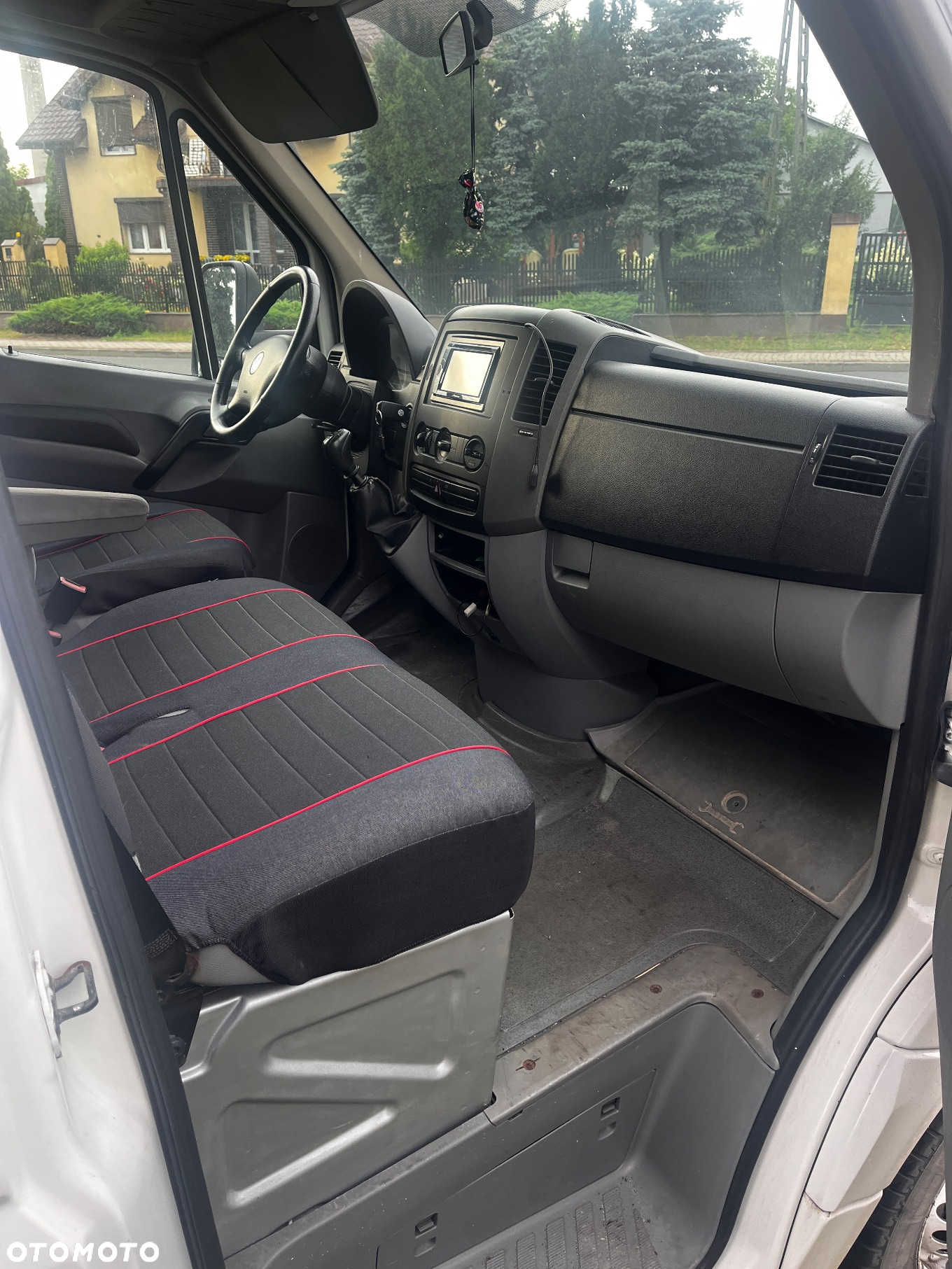 Volkswagen Crafter - 13