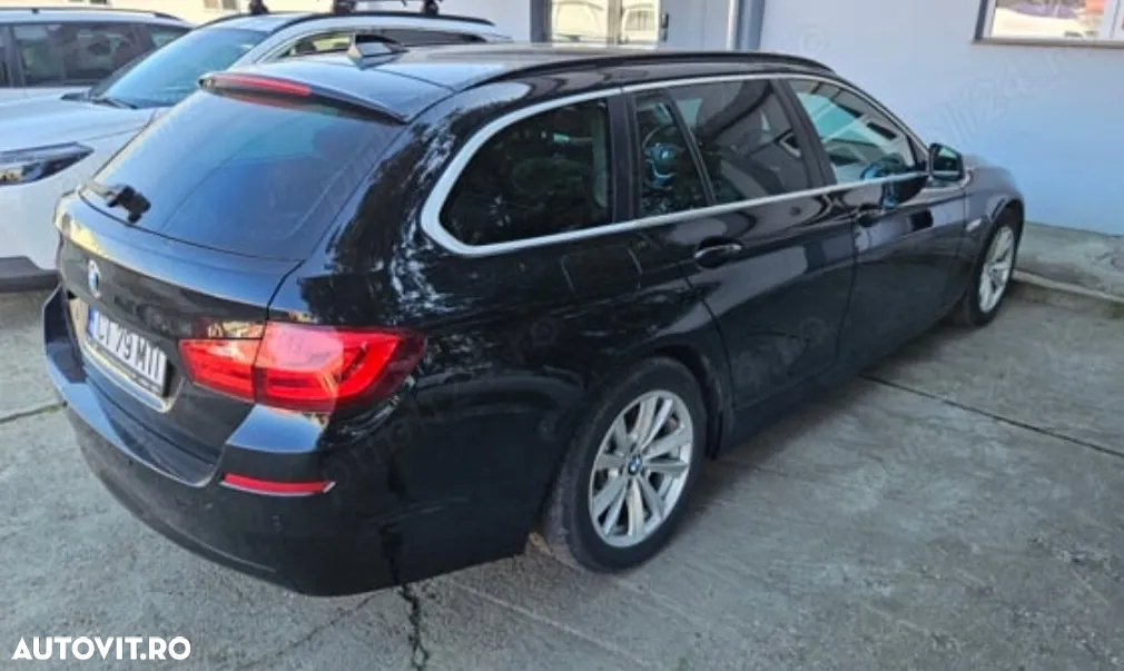 BMW Seria 5 520d Touring Aut. - 5