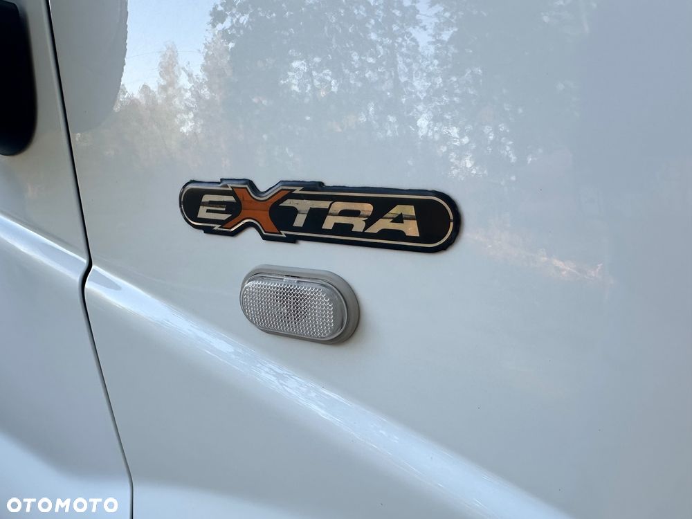 Renault Trafic - 28