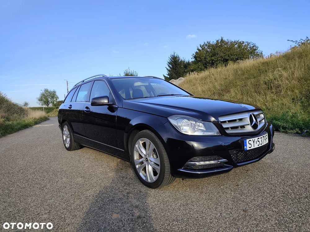 Mercedes-Benz Klasa C 180 CGI BlueEff Avantgarde - 19