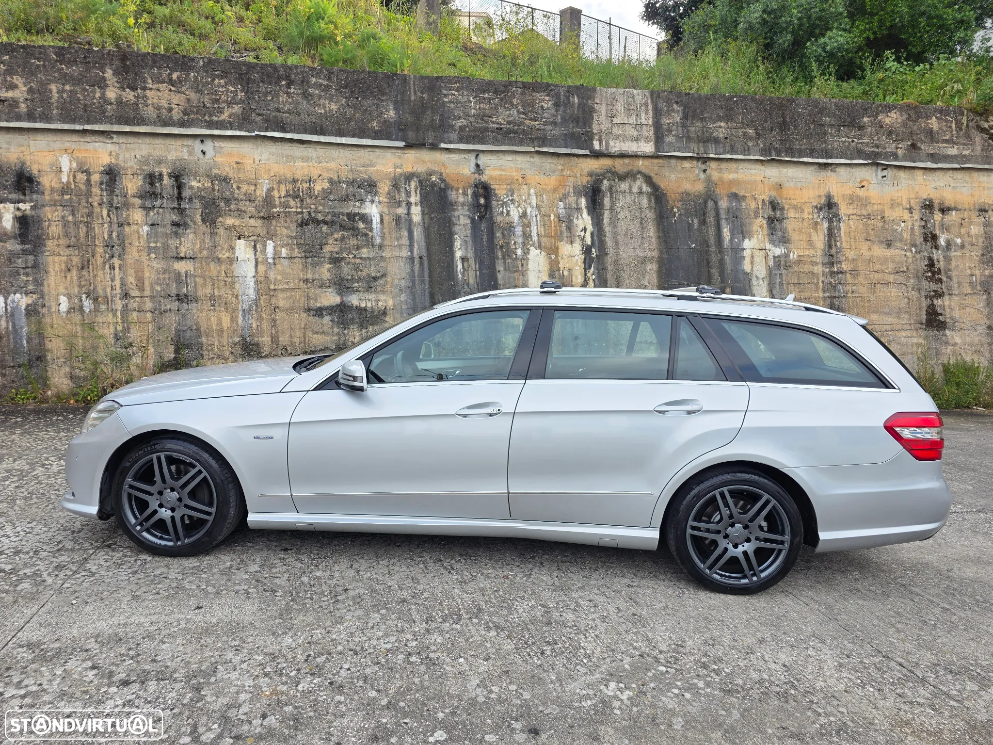 Mercedes-Benz E 250 CDi Avantgarde BlueEfficiency Auto. - 2