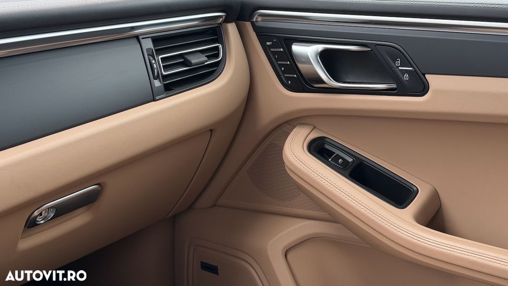 Porsche Macan Standard - 17
